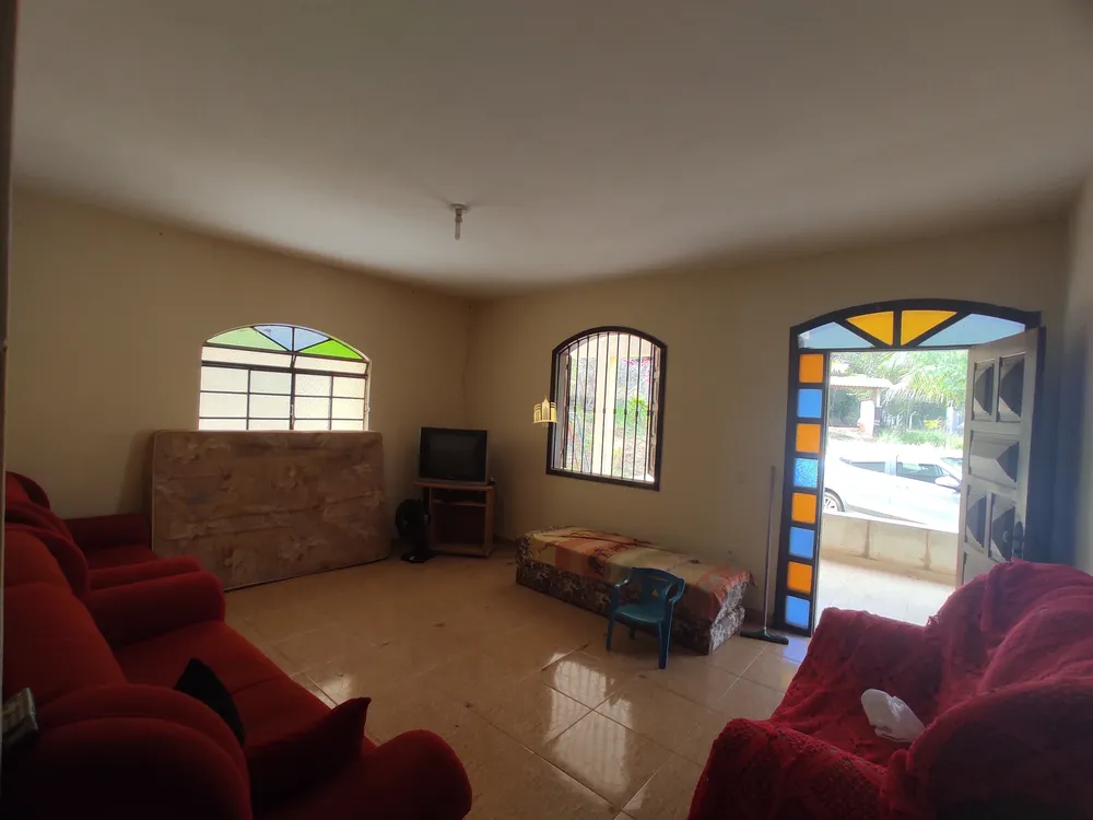 Sítio, 4 quartos, 3843 m² - Foto 1