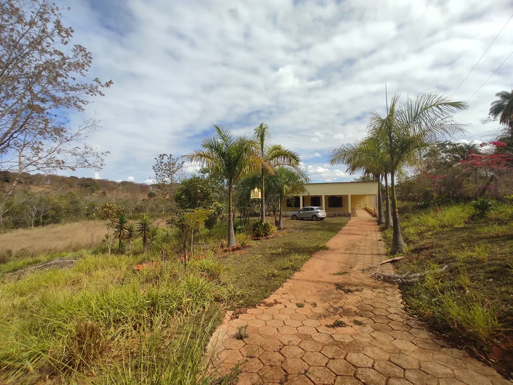 Sítio, 4 quartos, 3843 m² - Foto 2