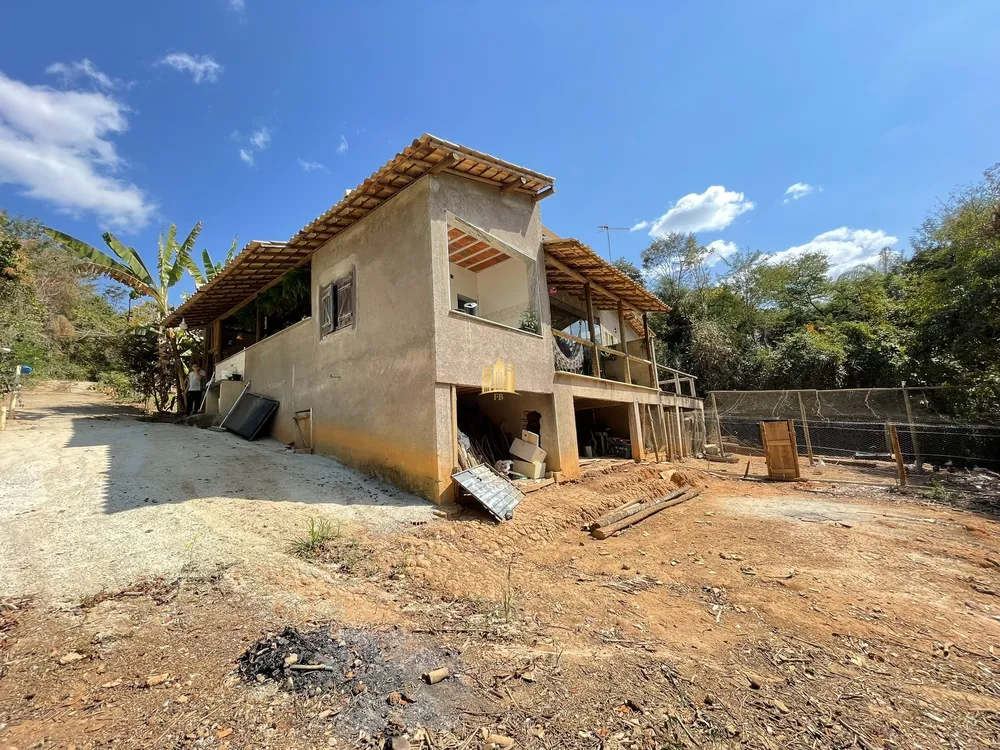 Sítio, 3 quartos, 5500 m² - Foto 1