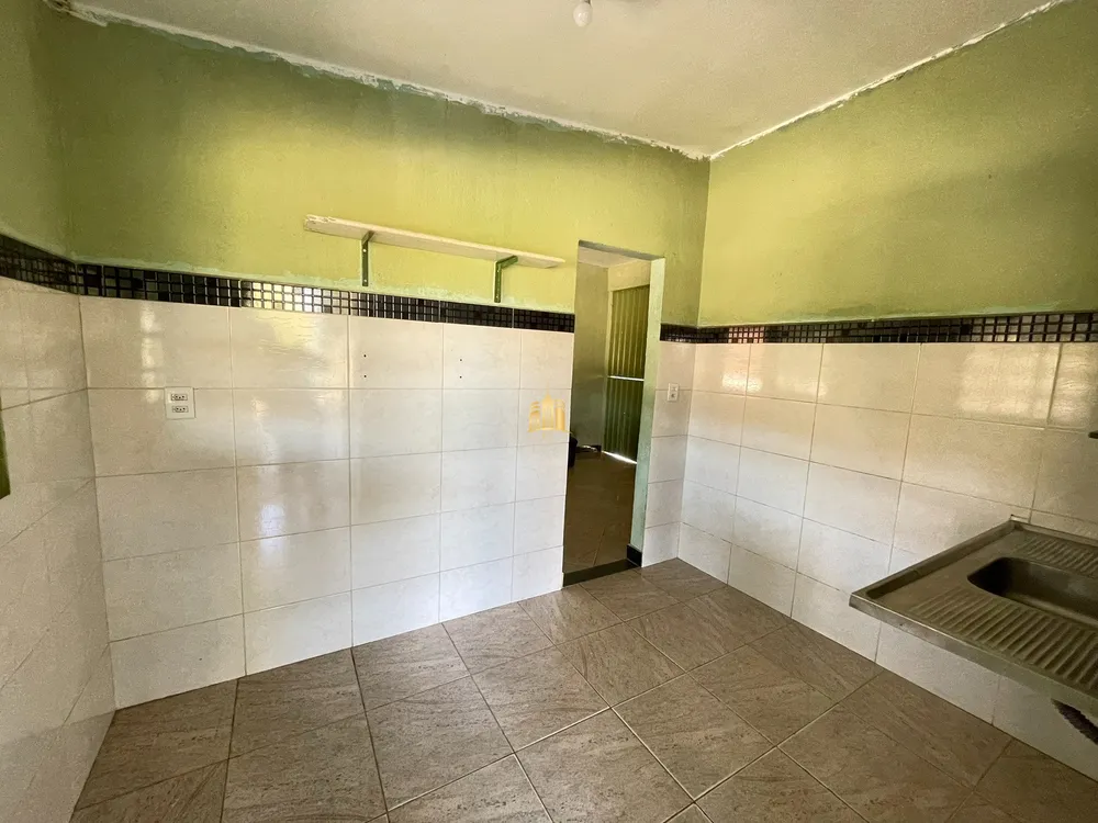 Sítio, 8 quartos, 3000 m² - Foto 2