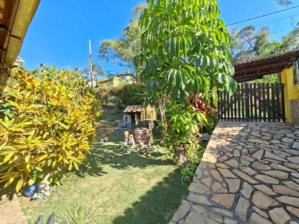 Sítio, 3 quartos, 840 m² - Foto 1