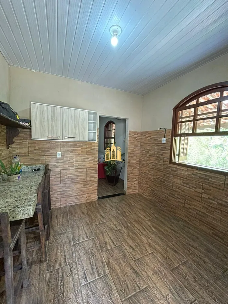 Sítio, 3 quartos, 1700 m² - Foto 4