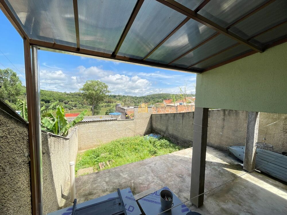 Casa, 3 quartos, 180 m² - Foto 1