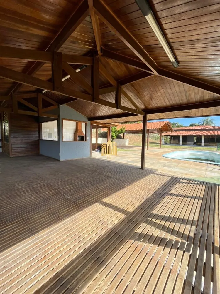 Sítio, 4 quartos, 1800 m² - Foto 4