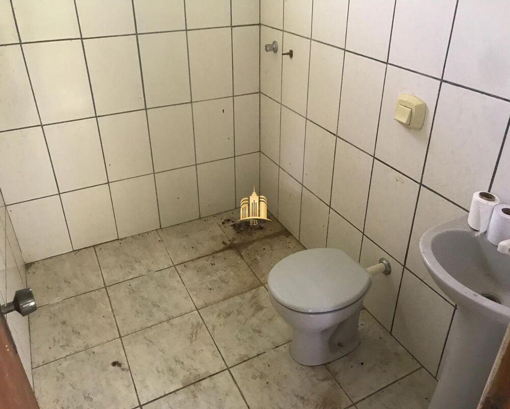 Sítio, 2 quartos, 44000 m² - Foto 2