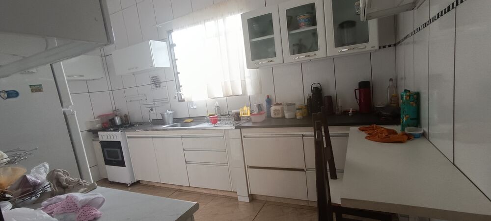 Casa, 1 quarto, 372 m² - Foto 1