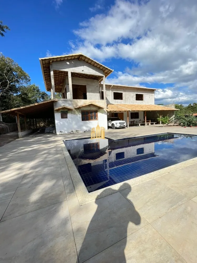 Chácara, 3 quartos, 2505 m² - Foto 1