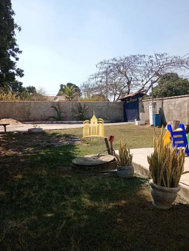 Sítio, 3 quartos, 720 m² - Foto 1