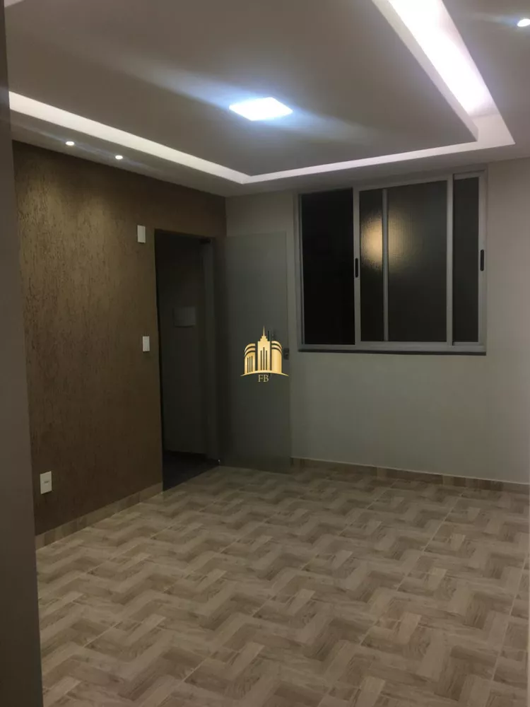 Apartamento à venda com 2 quartos, 60m² - Foto 1