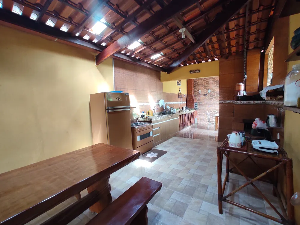 Chácara, 3 quartos, 1000 m² - Foto 2