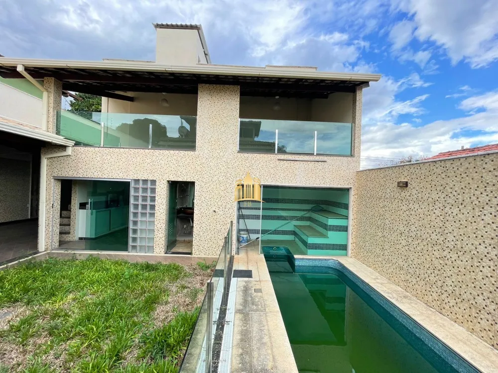Casa, 6 quartos, 360 m² - Foto 3