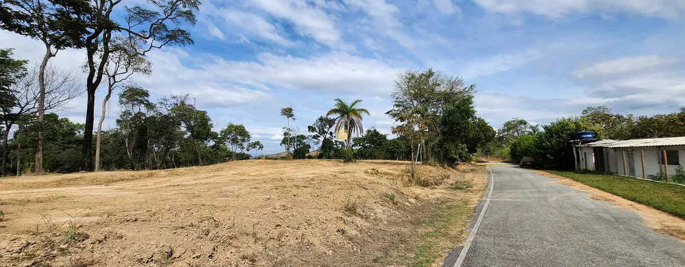 Terreno à venda, 1300m² - Foto 2