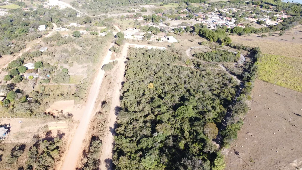 Terreno à venda, 1000m² - Foto 2