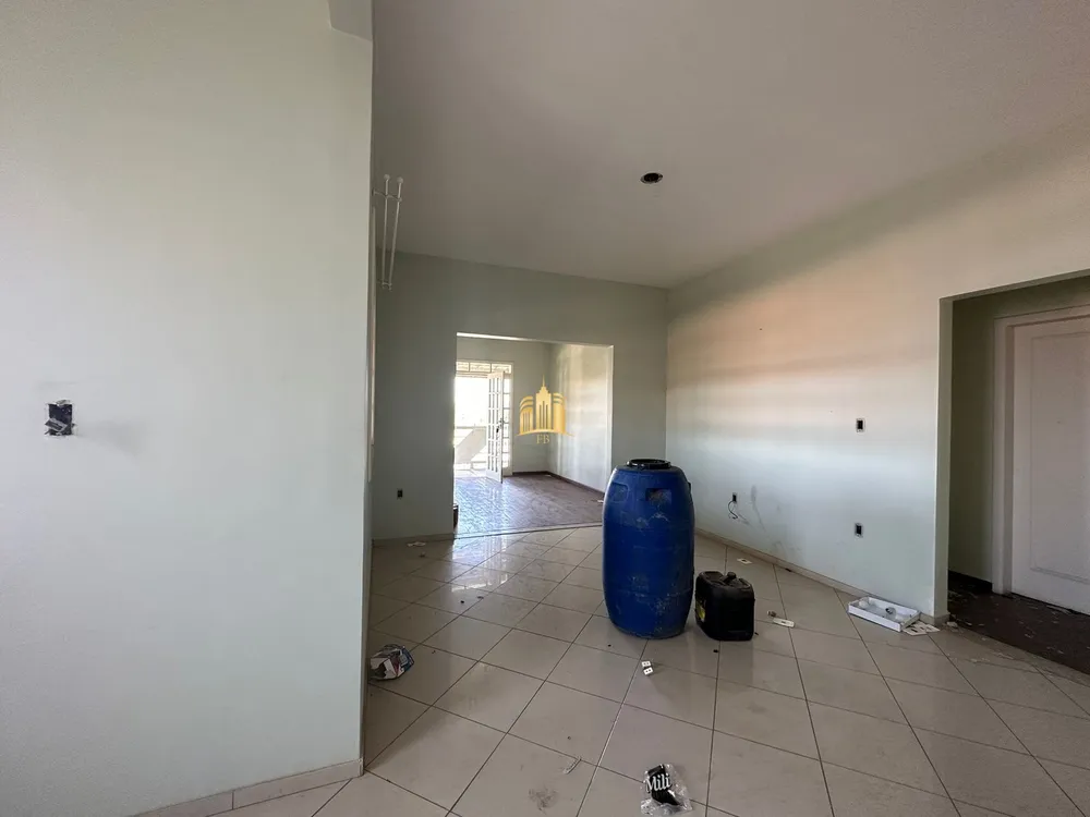 Casa, 4 quartos, 550 m² - Foto 3