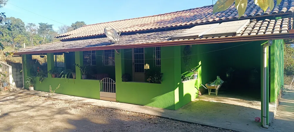 Sítio, 3 quartos, 7000 m² - Foto 1
