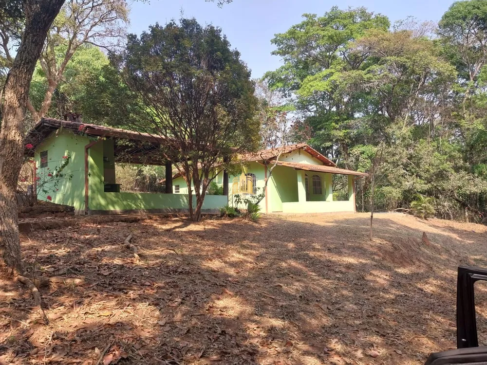Sítio, 2 quartos, 3690 m² - Foto 1