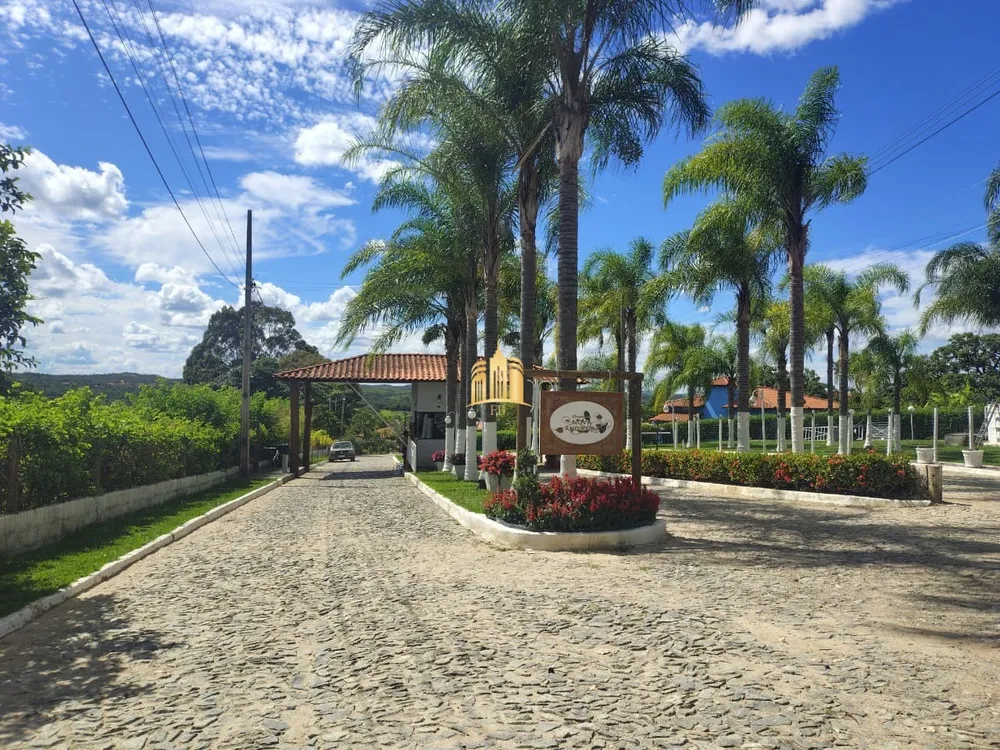 Sítio, 2 quartos, 2500 m² - Foto 11