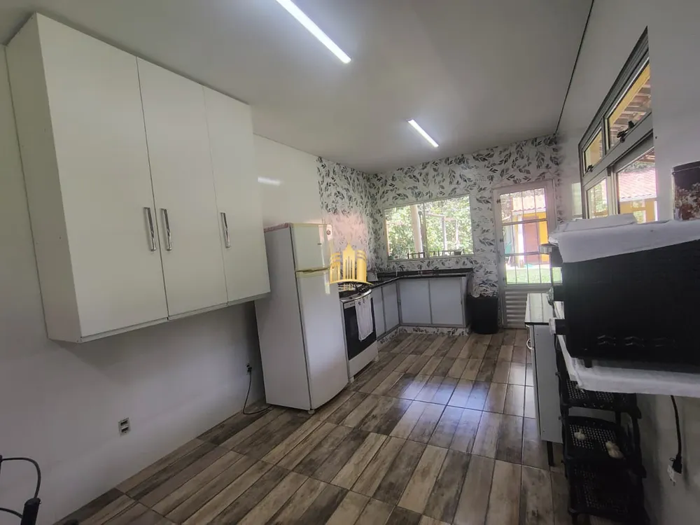 Sítio, 2 quartos, 2500 m² - Foto 2