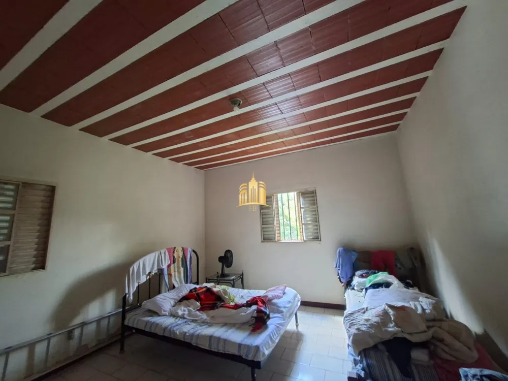 Sítio, 4 quartos, 1260 m² - Foto 4