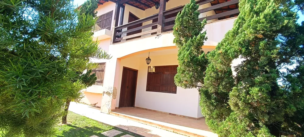 Casa à venda com 6 quartos, 2000m² - Foto 2