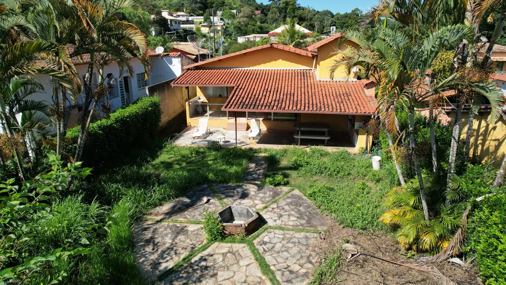 Sítio, 3 quartos, 540 m² - Foto 1