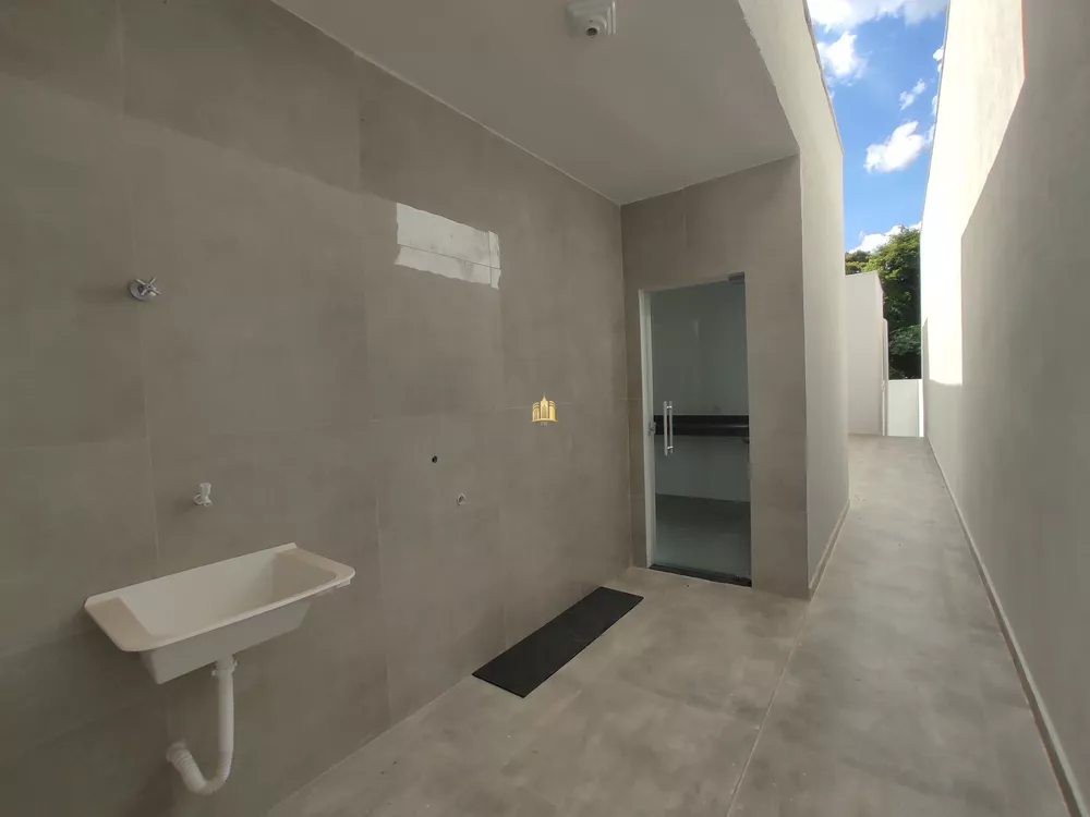 Casa à venda com 3 quartos, 180m² - Foto 5