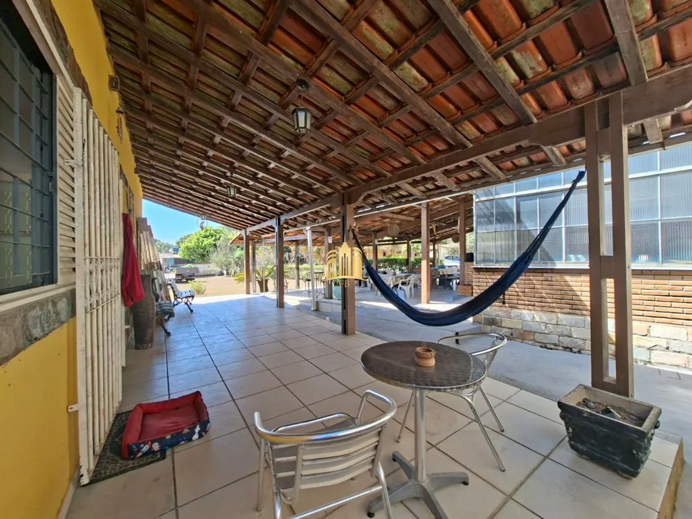 Sítio, 3 quartos, 840 m² - Foto 1
