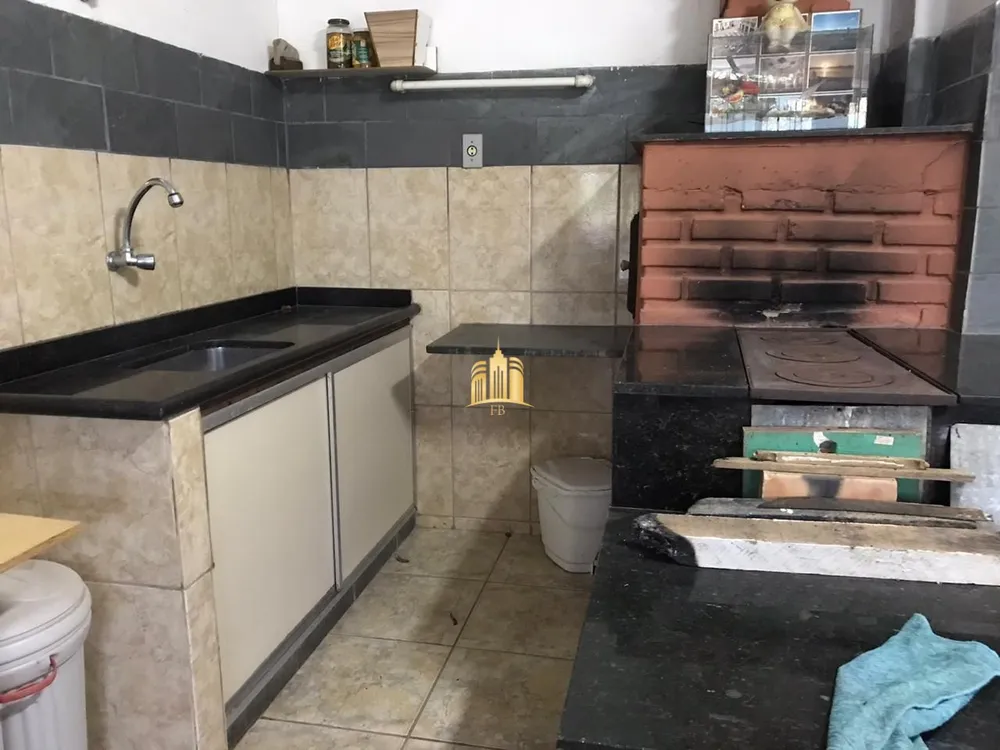 Sítio, 4 quartos, 1056 m² - Foto 3