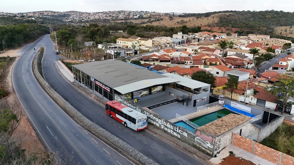 Depósito-Galpão, 650 m² - Foto 1
