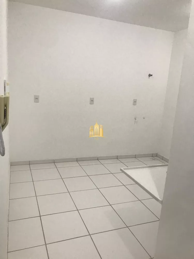 Apartamento à venda com 2 quartos, 60m² - Foto 4