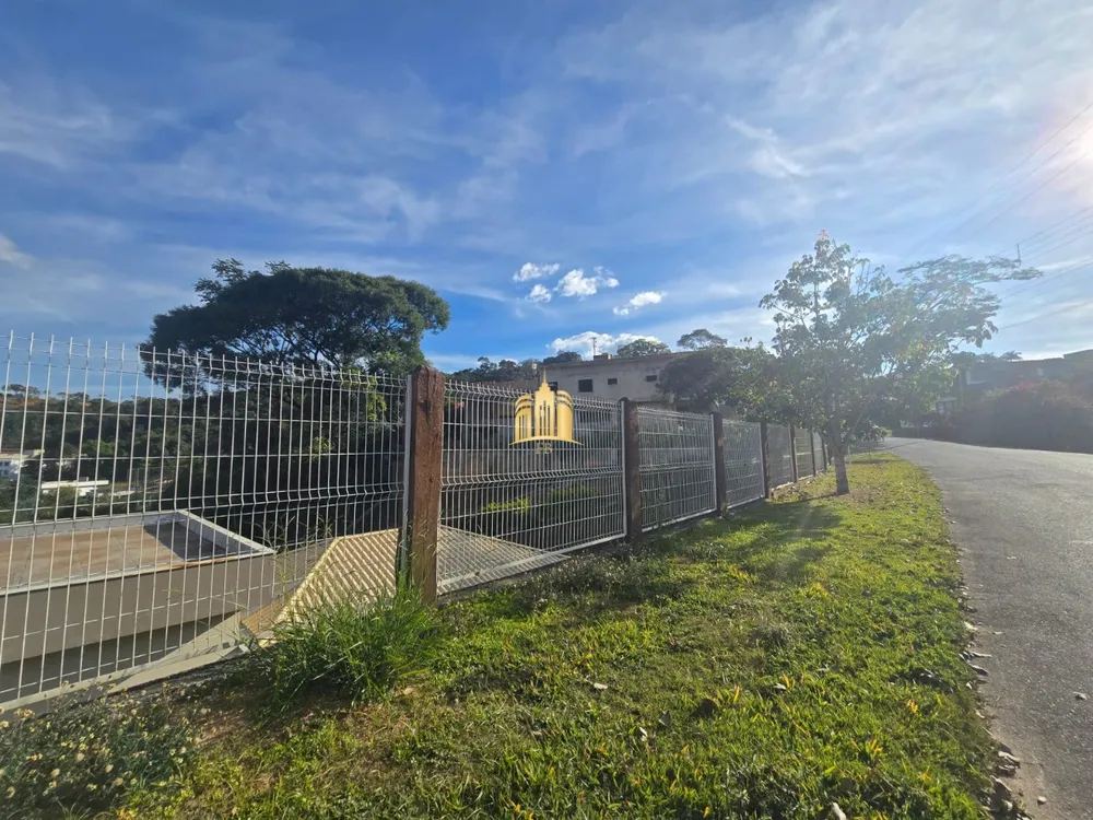 Sítio, 3 quartos, 1000 m² - Foto 2