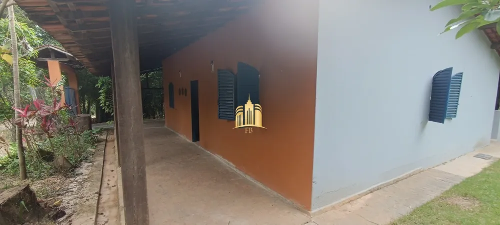 Sítio, 4 quartos, 2000 m² - Foto 2
