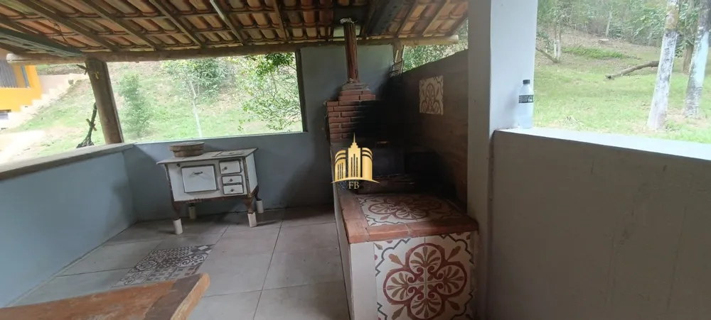 Sítio, 4 quartos, 2000 m² - Foto 2
