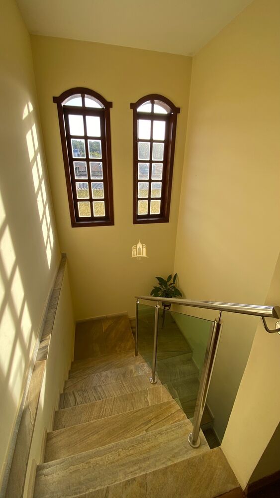 Casa, 5 quartos, 360 m² - Foto 3