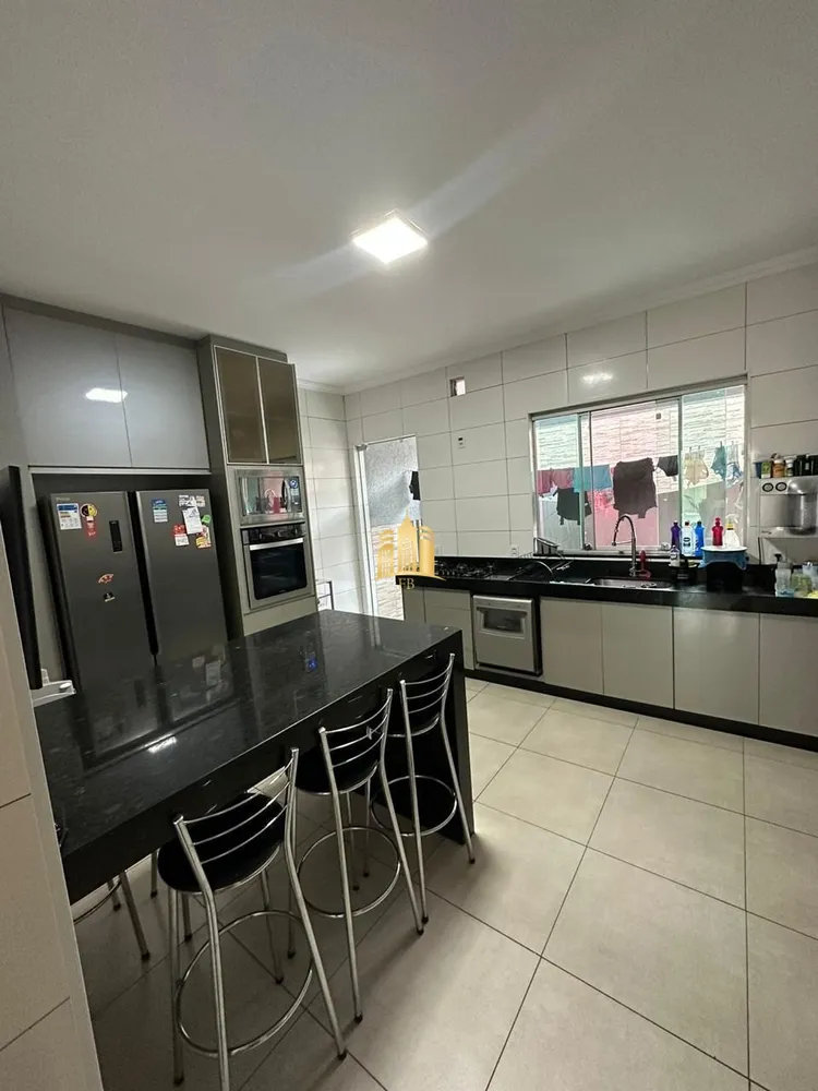 Casa, 3 quartos, 100 m² - Foto 1