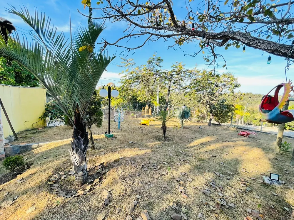 Sítio, 4 quartos, 3100 m² - Foto 1