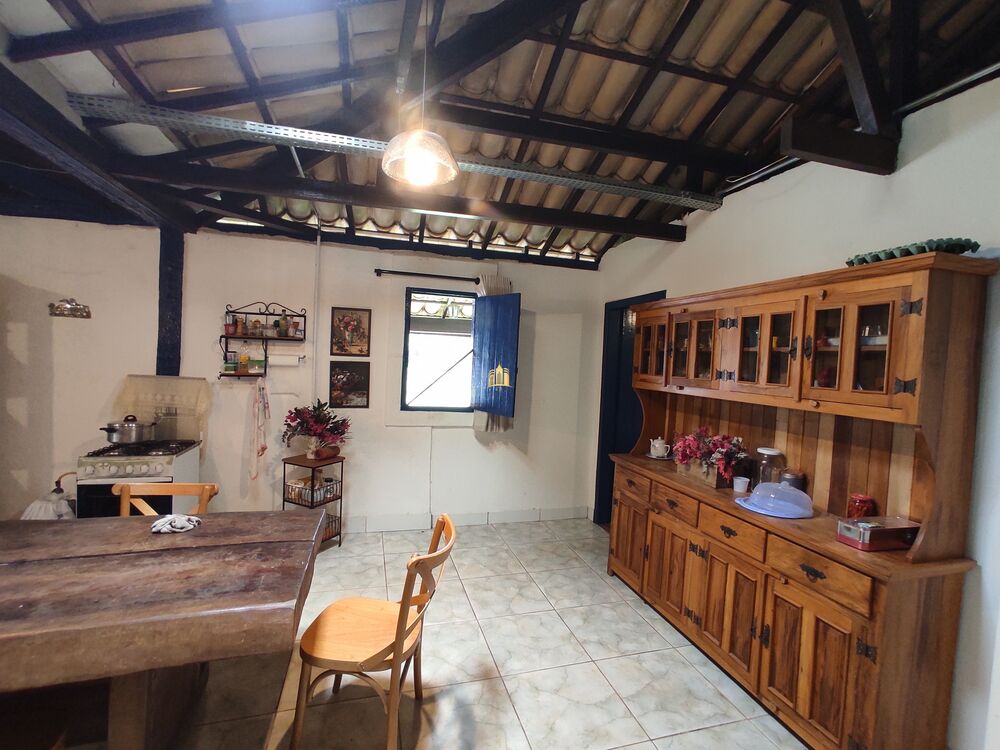 Chácara à venda com 5 quartos, 150000m² - Foto 1