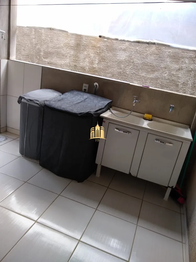 Casa, 3 quartos, 180 m² - Foto 2