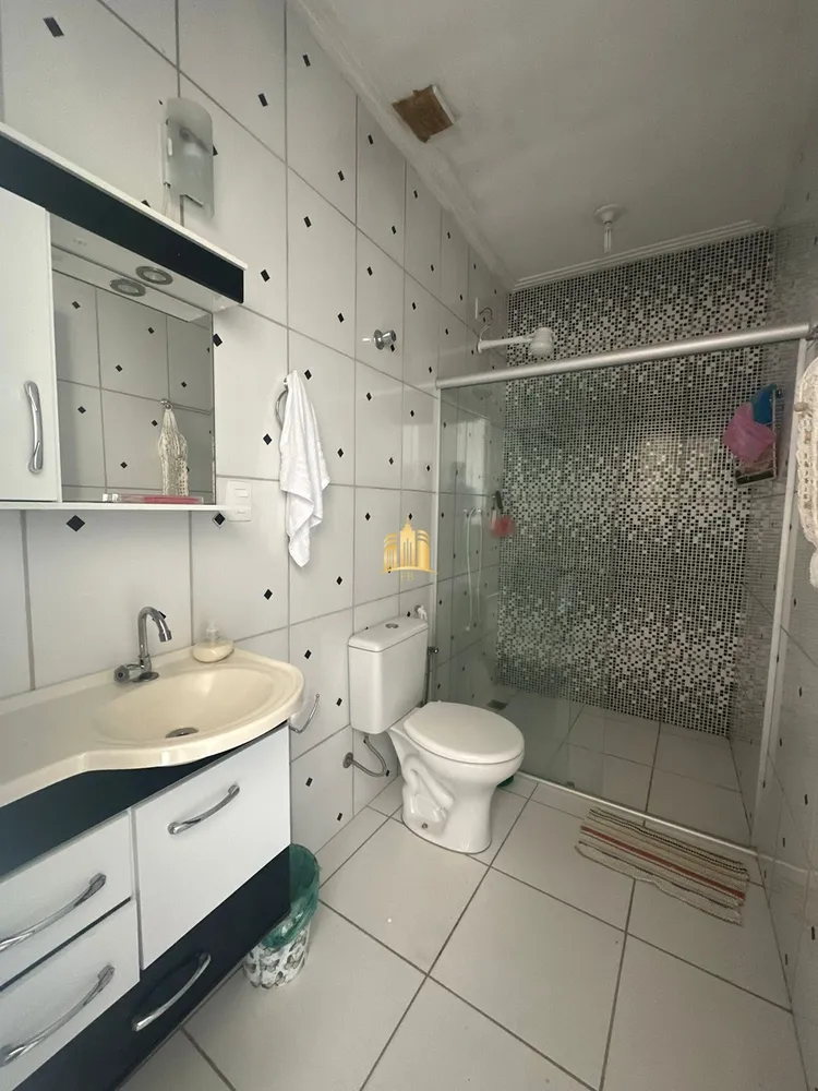 Casa, 3 quartos, 225 m² - Foto 15