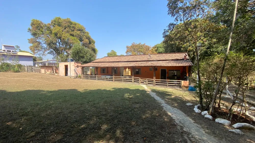 Sítio, 4 quartos, 1 hectares - Foto 1