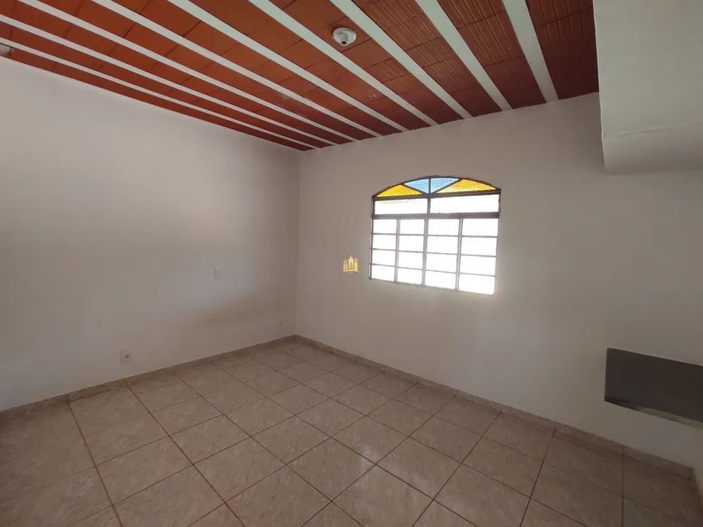 Sítio, 2 quartos, 1300 m² - Foto 8