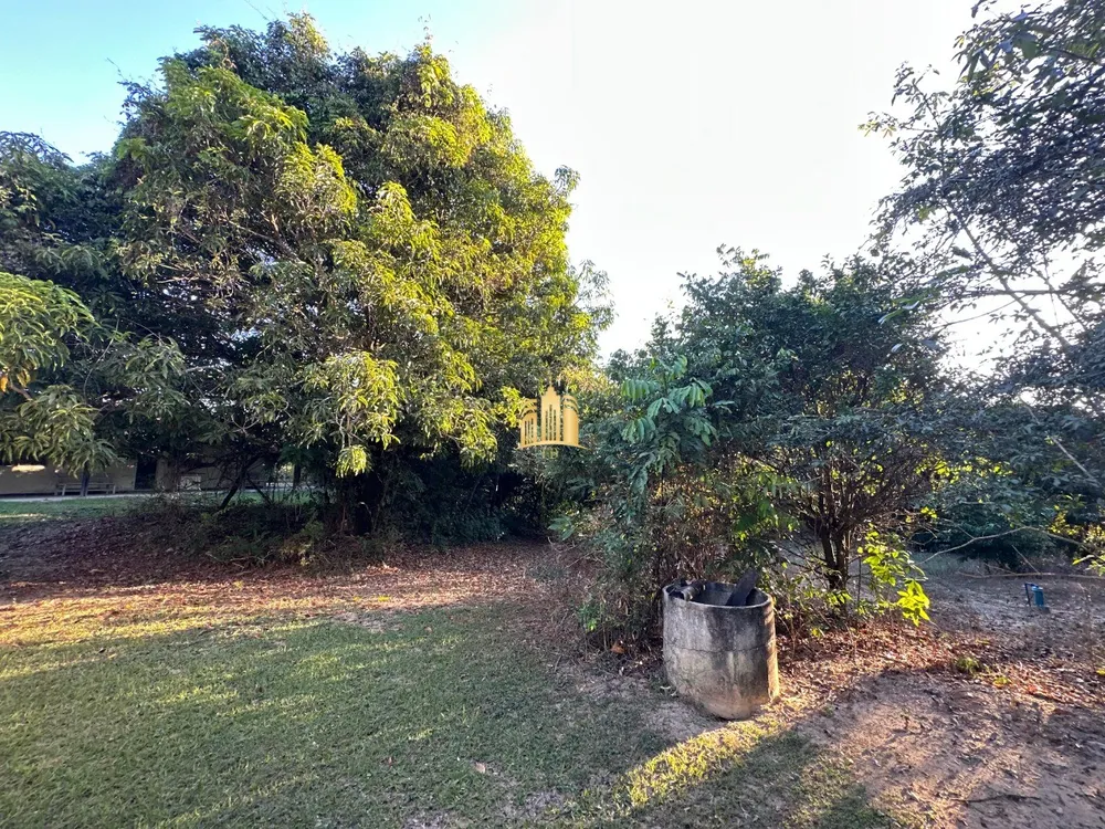 Sítio, 4 quartos, 1000 m² - Foto 1