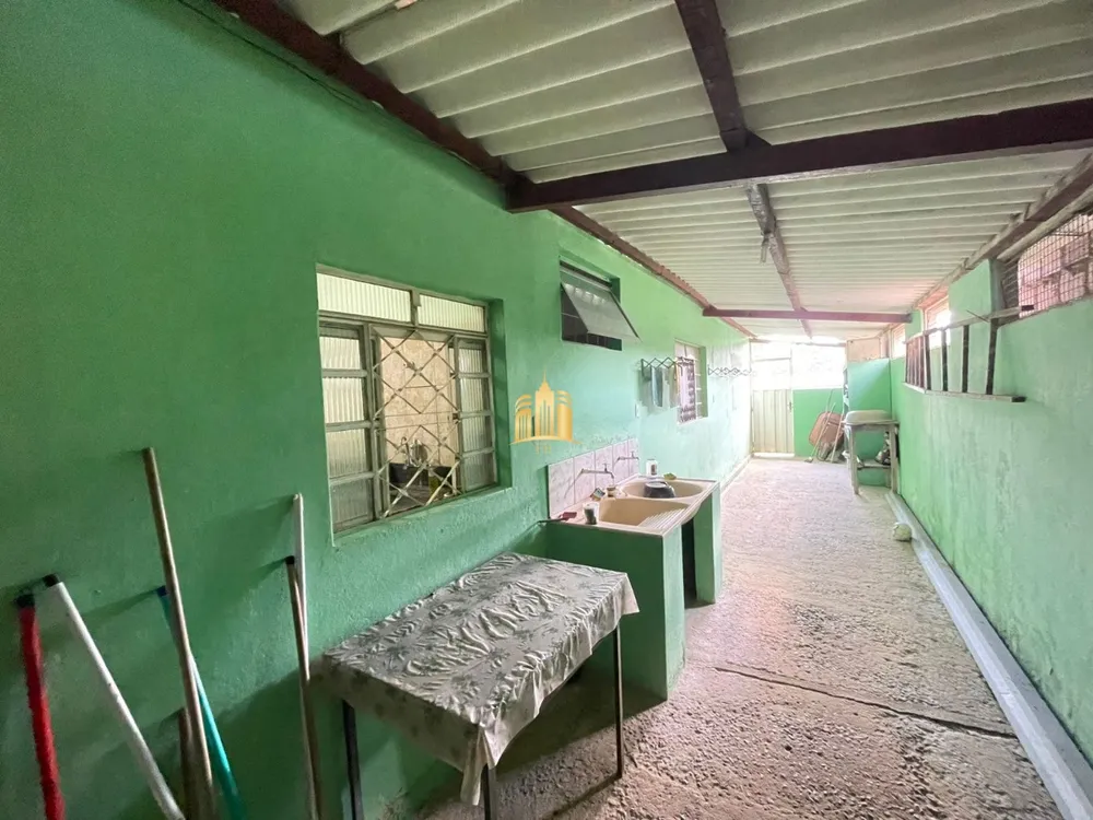 Sítio, 3 quartos, 2160 m² - Foto 3