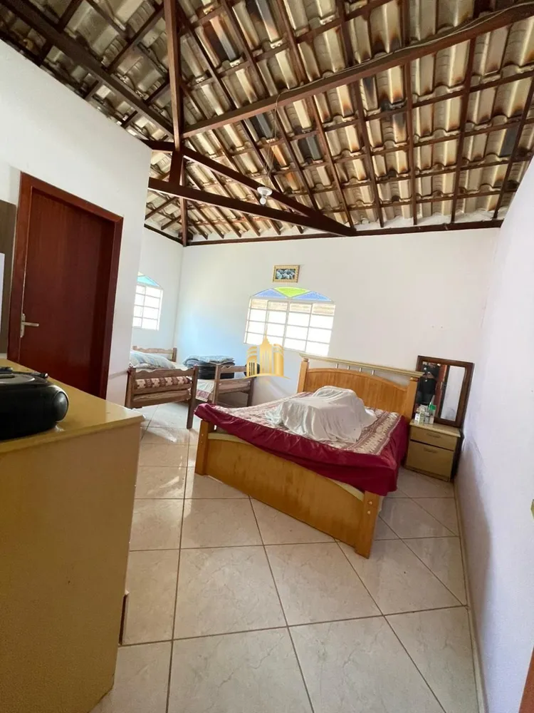 Sítio, 3 quartos, 3000 m² - Foto 1