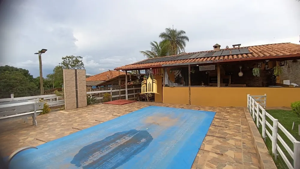 Sítio, 2 quartos, 3000 m² - Foto 1