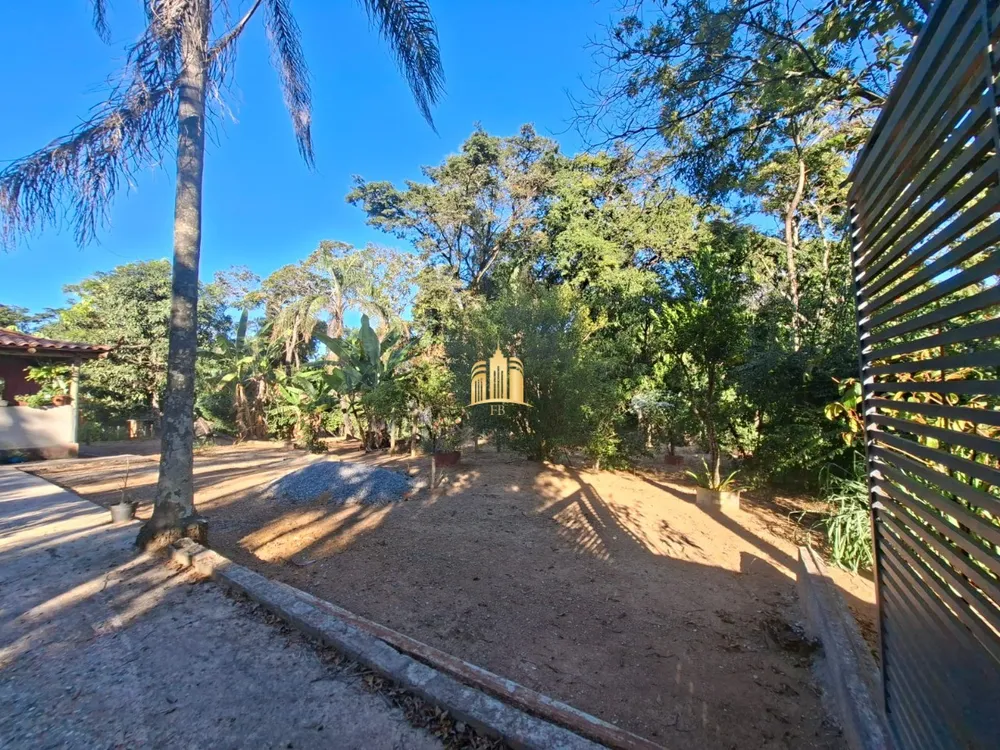Sítio, 3 quartos, 2380 m² - Foto 1