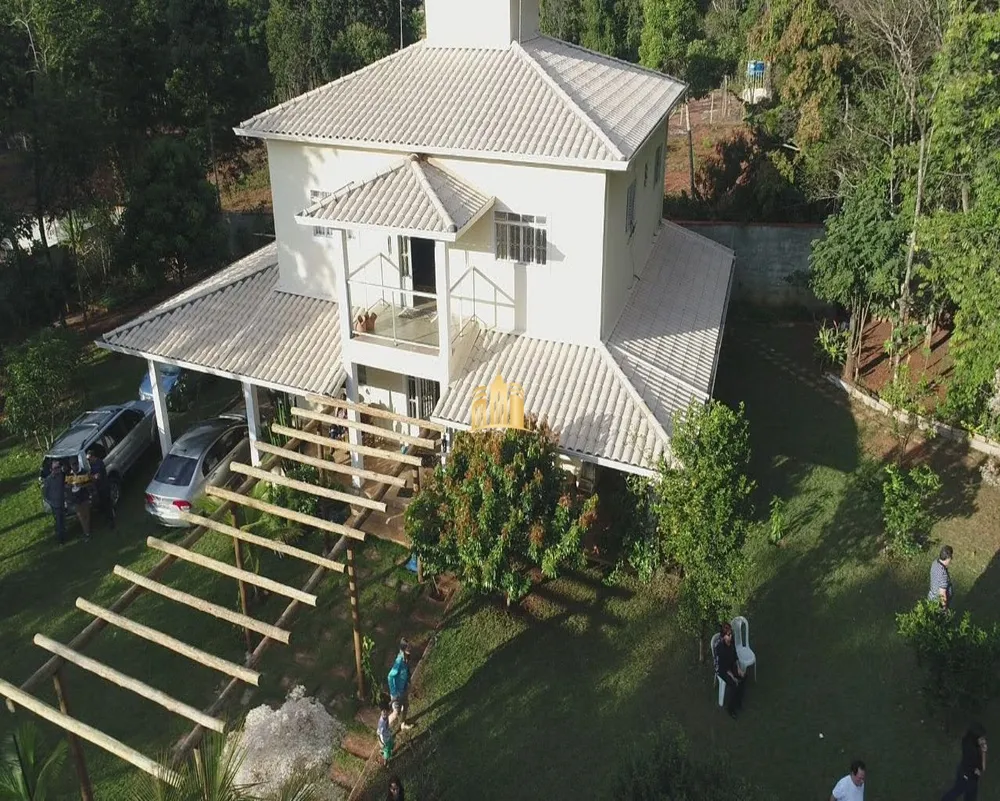 Sítio, 6 quartos, 2500 m² - Foto 1