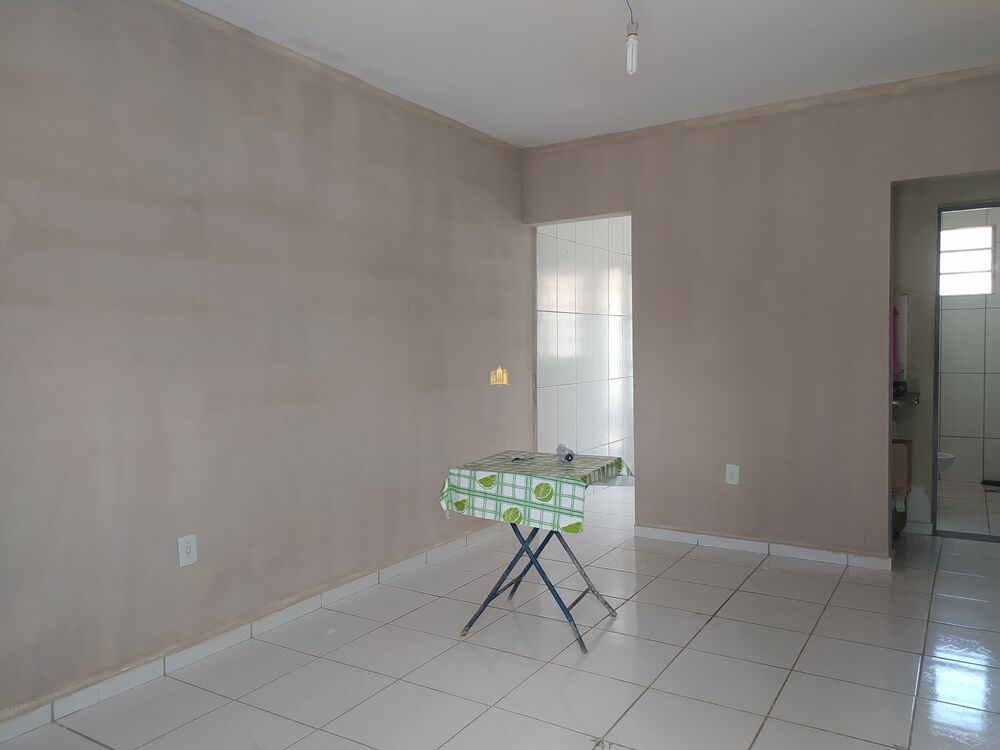 Casa, 2 quartos, 80 m² - Foto 1