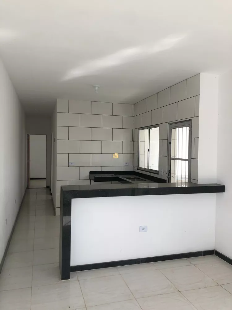 Casa à venda com 2 quartos, 180m² - Foto 7