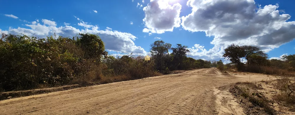 Terreno à venda, 1000m² - Foto 1